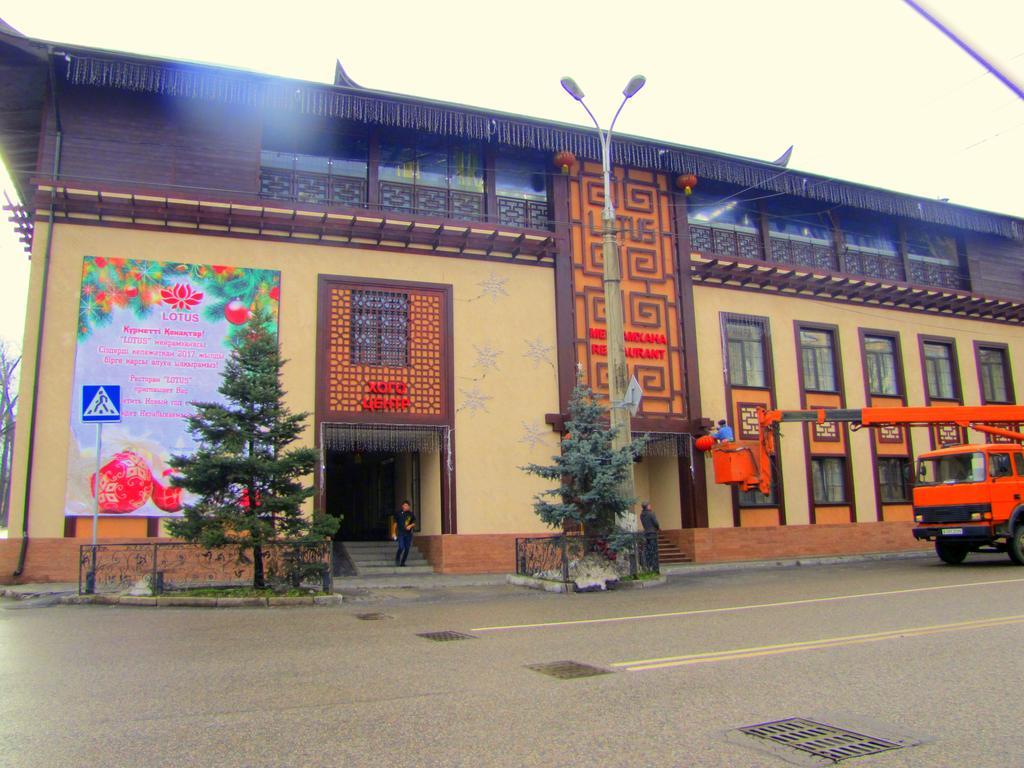 Guest House On Kaldaiakova 38 Almaty Luaran gambar